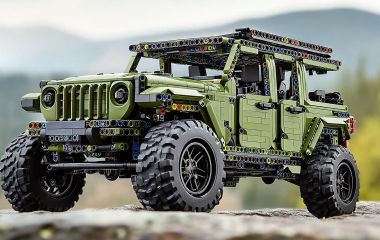 Купить LEGO Technic Jeep Wrangler 42122 - Цены и Обзор
