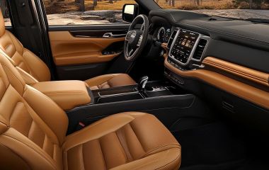 Jeep Grand Cherokee WK2: характеристики и технические особенности