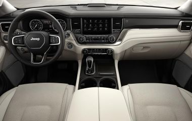 Новый Jeep Grand Cherokee: цена и покупка вашего внедорожника