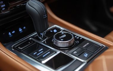 Автозапуск Jeep Grand Cherokee WK2: удобство и современные технологии